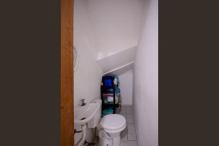 Casa de condomínio à venda com 60m², 2 quartos e 1 vaga Casa de condomínio à venda com 60m², 2 quartos e 1 vagaLavabo