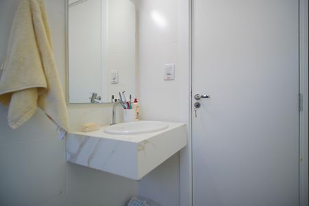 Apartamento à venda com 43m², 1 quarto e sem vagaBanheiro Corredor