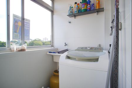 Apartamento à venda com 43m², 1 quarto e sem vagaÁrea de Serviço