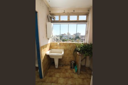 Apartamento à venda com 107m², 2 quartos e sem vaga Apartamento à venda com 107m², 2 quartos e sem vagaÁrea de Serviço