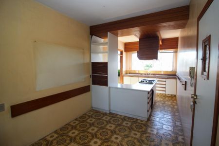 Apartamento à venda com 107m², 2 quartos e sem vaga Apartamento à venda com 107m², 2 quartos e sem vagaCozinha