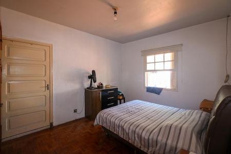 Casa à venda com 360m², 2 quartos e 8 vagasSuíte