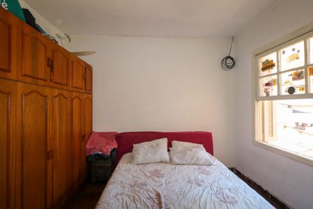 Casa à venda com 360m², 2 quartos e 8 vagasQuarto