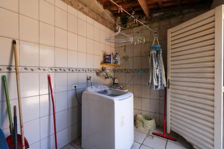 Casa à venda com 360m², 2 quartos e 8 vagasÁrea de Serviço