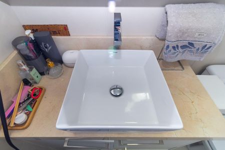 Apartamento à venda com 65m², 2 quartos e 1 vaga Apartamento à venda com 65m², 2 quartos e 1 vagaBanheiro 2