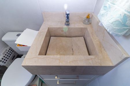 Apartamento à venda com 65m², 2 quartos e 1 vaga Apartamento à venda com 65m², 2 quartos e 1 vagaBanheiro da Suíte