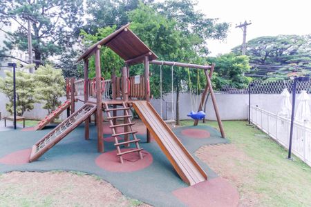 Apartamento à venda com 65m², 2 quartos e 1 vaga Apartamento à venda com 65m², 2 quartos e 1 vagaÁrea comum - Playground