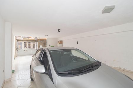 Casa à venda com 92m², 3 quartos e 4 vagas Casa à venda com 92m², 3 quartos e 4 vagasGaragem