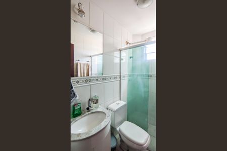 Apartamento à venda com 176m², 4 quartos e 1 vaga Apartamento à venda com 176m², 4 quartos e 1 vagaBanheiro 2