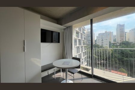 Studio para alugar com 28m², 1 quarto e sem vaga Studio para alugar com 28m², 1 quarto e sem vagaStudio