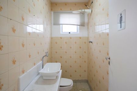 Casa à venda com 495m², 3 quartos e 5 vagasBanheiro área de lazer