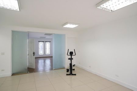 Casa à venda com 495m², 3 quartos e 5 vagasSala