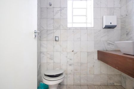 Casa à venda com 495m², 3 quartos e 5 vagasLavabo