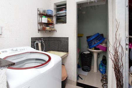 Casa à venda com 152m², 3 quartos e 2 vagas