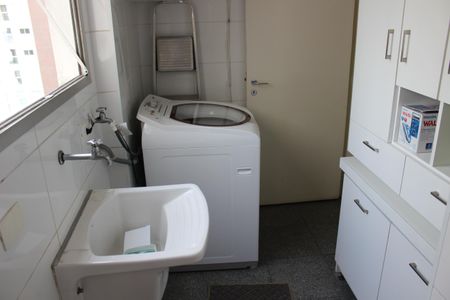Apartamento à venda com 142m², 2 quartos e 2 vagas