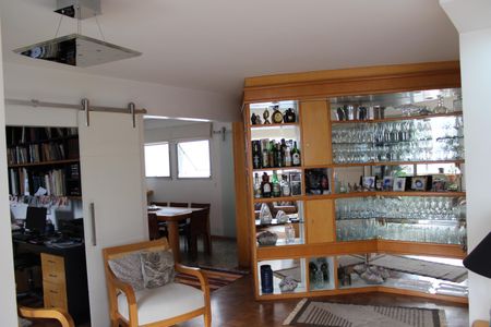 Apartamento à venda com 142m², 2 quartos e 2 vagas