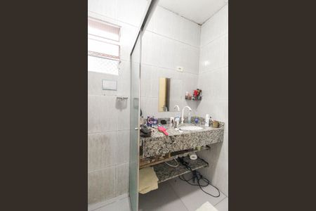Casa à venda com 111m², 4 quartos e 1 vaga Casa à venda com 111m², 4 quartos e 1 vagaBanheiro Social 1