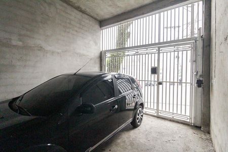 Casa à venda com 111m², 4 quartos e 1 vaga Casa à venda com 111m², 4 quartos e 1 vagaGaragem