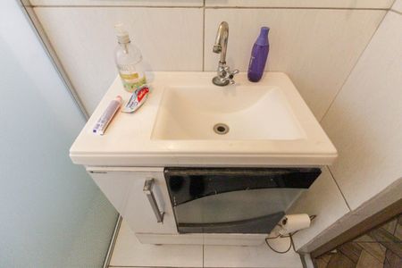 Casa à venda com 111m², 4 quartos e 1 vaga Casa à venda com 111m², 4 quartos e 1 vagaBanheiro Social 2