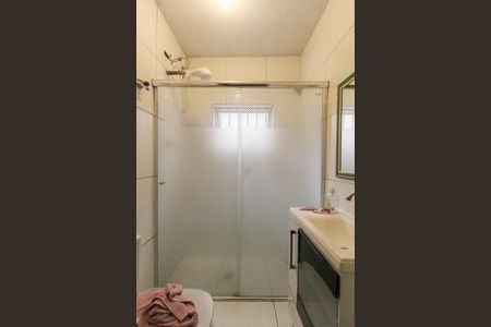 Casa à venda com 111m², 4 quartos e 1 vaga Casa à venda com 111m², 4 quartos e 1 vagaBanheiro Social 2