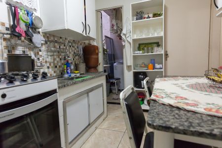 Apartamento à venda com 66m², 2 quartos e sem vaga Apartamento à venda com 66m², 2 quartos e sem vagaCozinha