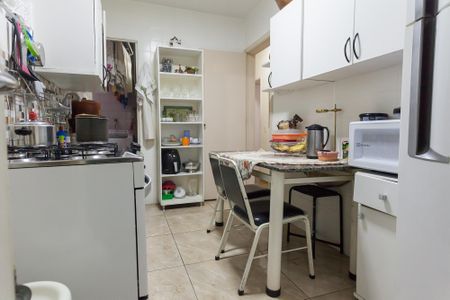 Apartamento à venda com 66m², 2 quartos e sem vaga Apartamento à venda com 66m², 2 quartos e sem vagaCozinha