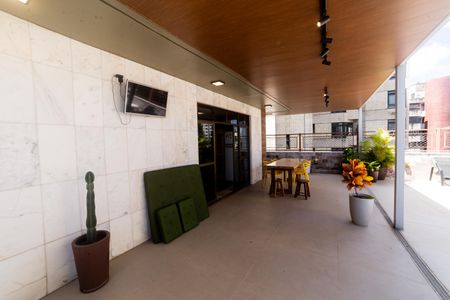 Apartamento à venda com 420m², 4 quartos e 4 vagas Apartamento à venda com 420m², 4 quartos e 4 vagasCobertura