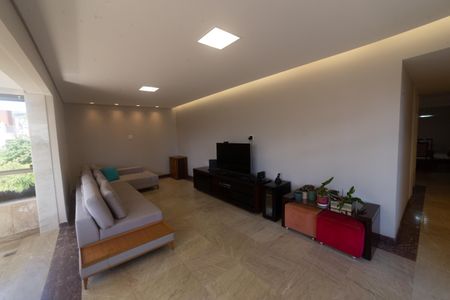 Apartamento à venda com 420m², 4 quartos e 4 vagas Apartamento à venda com 420m², 4 quartos e 4 vagasSala