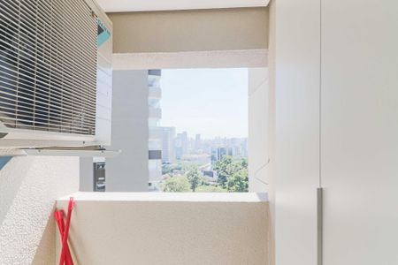 Apartamento para alugar com 141m², 2 quartos e 2 vagas Apartamento para alugar com 141m², 2 quartos e 2 vagasLavanderia