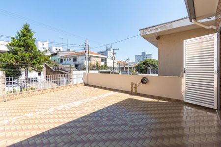 Casa à venda com 210m², 4 quartos e 2 vagas