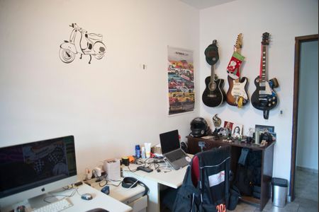 Casa à venda com 236m², 4 quartos e 3 vagasQuarto 4