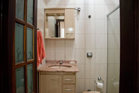 Casa à venda com 236m², 4 quartos e 3 vagasBanheiro Social