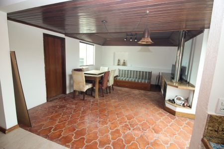 Apartamento à venda com 125m², 2 quartos e 2 vagas Apartamento à venda com 125m², 2 quartos e 2 vagasVaranda gourmet