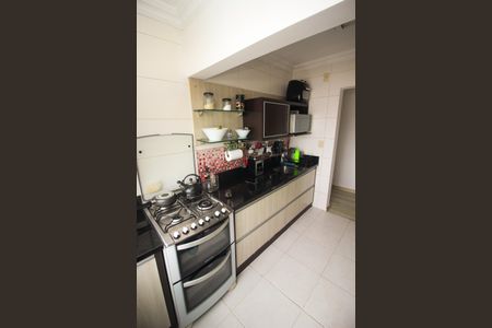 Apartamento à venda com 125m², 2 quartos e 2 vagas Apartamento à venda com 125m², 2 quartos e 2 vagasCozinha e Área de Serviço