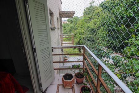 Apartamento à venda com 125m², 2 quartos e 2 vagas Apartamento à venda com 125m², 2 quartos e 2 vagasSacada Suíte