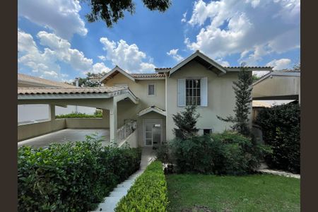 Casa de condomínio para alugar com 300m², 3 quartos e 6 vagas Casa de condomínio para alugar com 300m², 3 quartos e 6 vagasFachada da Casa