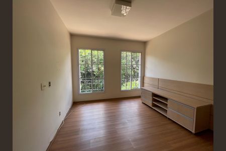 Casa de condomínio para alugar com 300m², 3 quartos e 6 vagas Casa de condomínio para alugar com 300m², 3 quartos e 6 vagasSuíte 3