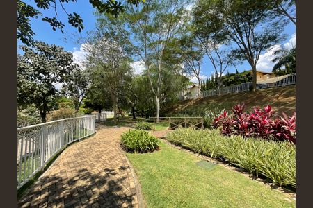 Casa de condomínio para alugar com 300m², 3 quartos e 6 vagas Casa de condomínio para alugar com 300m², 3 quartos e 6 vagasCondomínio