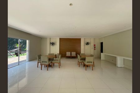Casa de condomínio para alugar com 300m², 3 quartos e 6 vagas Casa de condomínio para alugar com 300m², 3 quartos e 6 vagasAcademia
