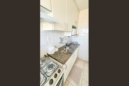 Apartamento à venda com 66m², 3 quartos e 2 vagas Apartamento à venda com 66m², 3 quartos e 2 vagasCozinha