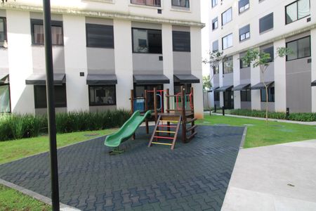 Apartamento para alugar com 34m², 2 quartos e 1 vagaÁrea comum