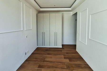 Apartamento à venda com 230m², 3 quartos e 2 vagas Apartamento à venda com 230m², 3 quartos e 2 vagasSuíte 1