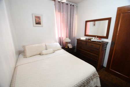 Apartamento à venda com 67m², 3 quartos e 1 vagaQuarto 2