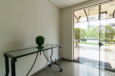 Apartamento à venda com 295m², 4 quartos e 3 vagas Apartamento à venda com 295m², 4 quartos e 3 vagasÁrea comum