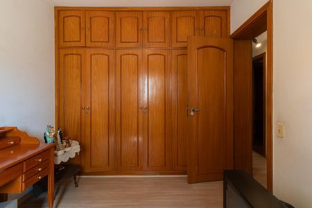 Apartamento à venda com 295m², 4 quartos e 3 vagas Apartamento à venda com 295m², 4 quartos e 3 vagasQuarto 3