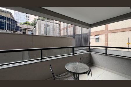Studio à venda com 25m², 1 quarto e sem vaga Studio à venda com 25m², 1 quarto e sem vagaVaranda