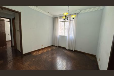 Apartamento à venda com 115m², 3 quartos e 1 vaga Apartamento à venda com 115m², 3 quartos e 1 vagaSala