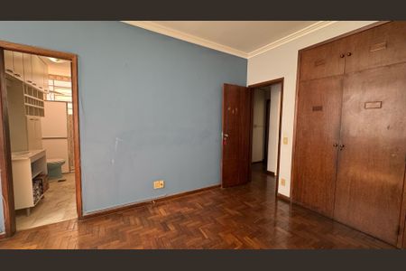 Apartamento à venda com 115m², 3 quartos e 1 vaga Apartamento à venda com 115m², 3 quartos e 1 vagaQuarto 01 - Suíte