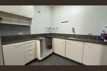 Apartamento à venda com 115m², 3 quartos e 1 vaga Apartamento à venda com 115m², 3 quartos e 1 vagaCozinha