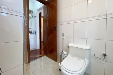 Apartamento à venda com 210m², 4 quartos e 4 vagas Apartamento à venda com 210m², 4 quartos e 4 vagasBanheiro - Suíte 2
